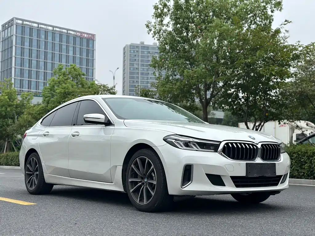 BMW 6 Series GT — миниатюра 3