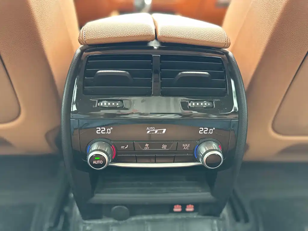 BMW 6 Series GT — миниатюра 17