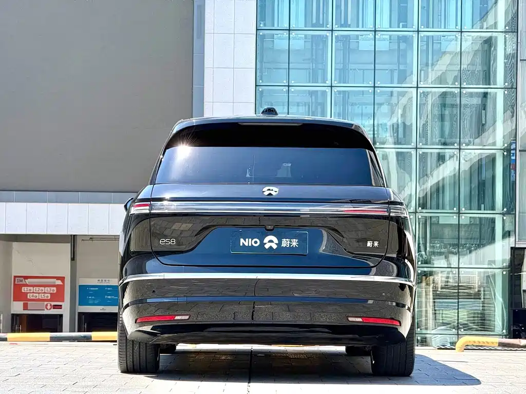 NIO ES8 — миниатюра 14