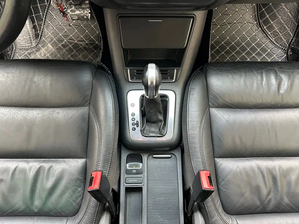 Volkswagen Tiguan — миниатюра 19