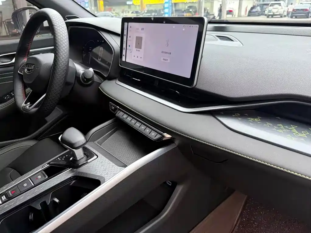 Geely Xingrui — миниатюра 13
