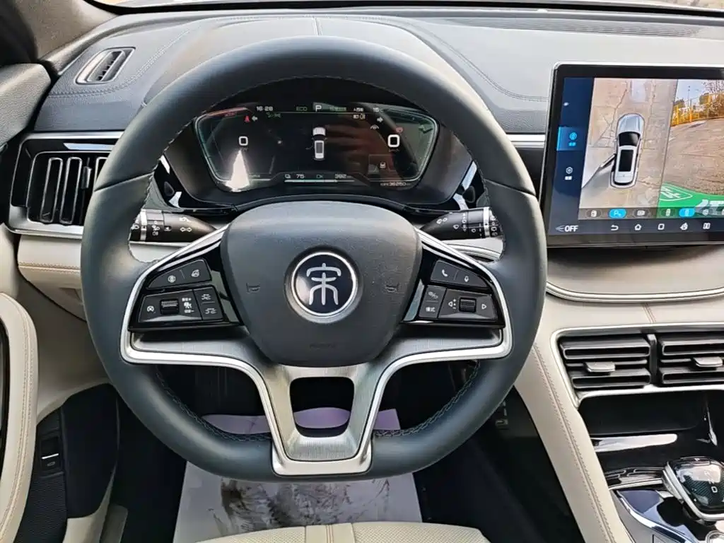 BYD Song Plus DM-i 2021 — фото 10