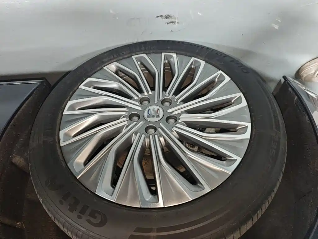 Buick Electra L7 — миниатюра 23