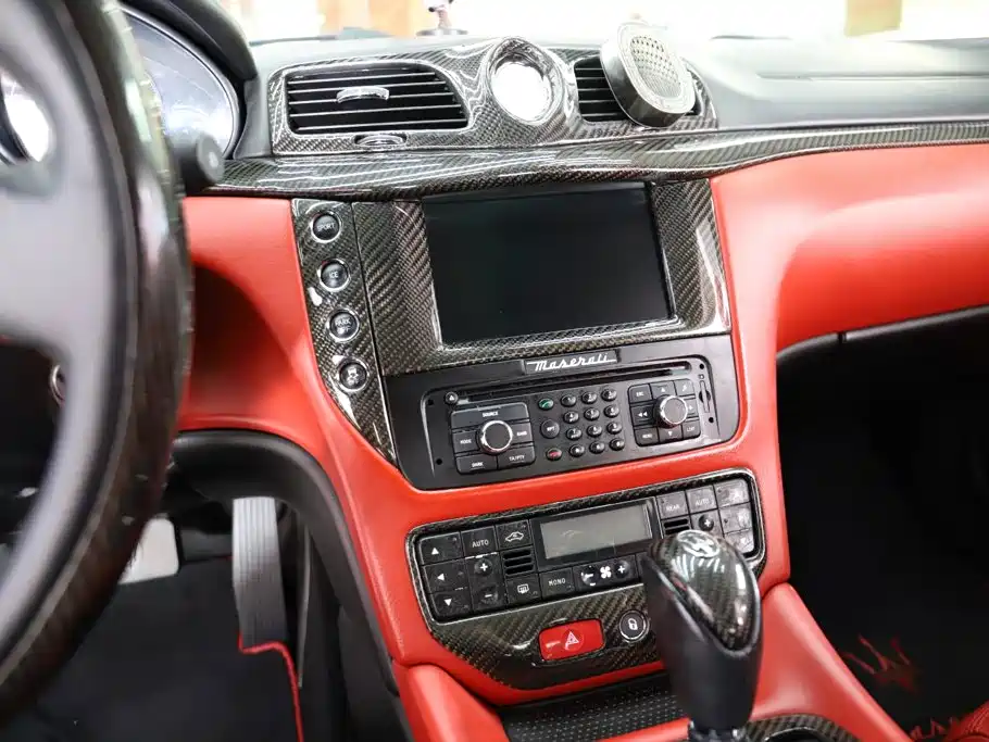 Maserati GranTurismo — миниатюра 9