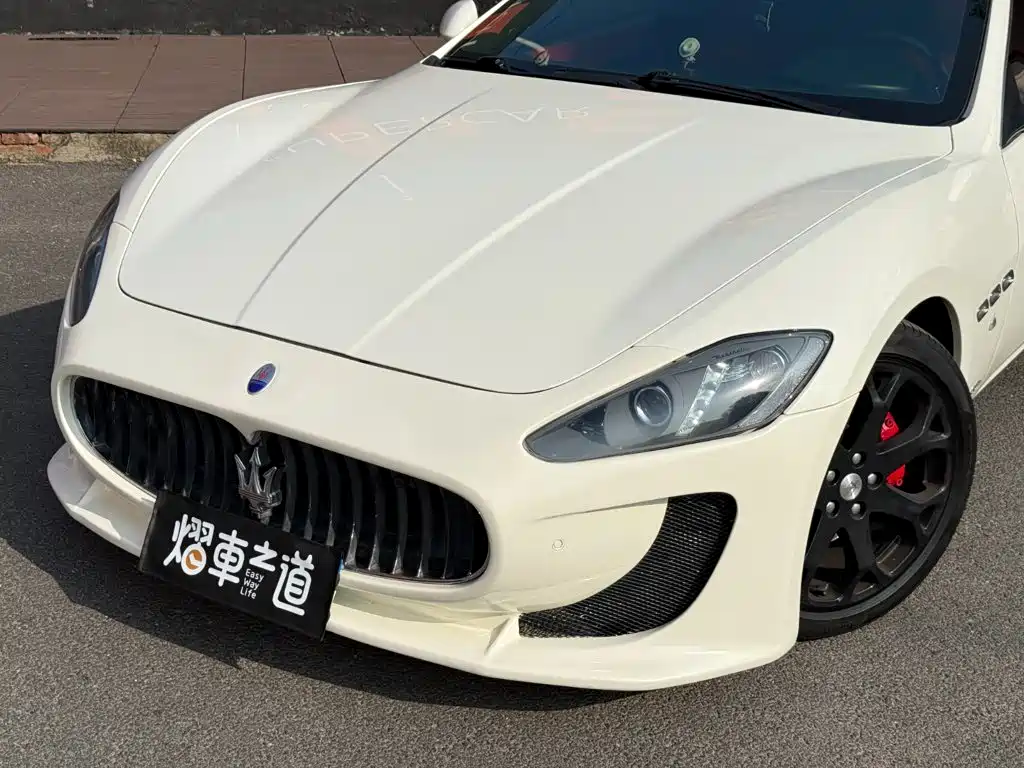 Maserati GranTurismo — миниатюра 16