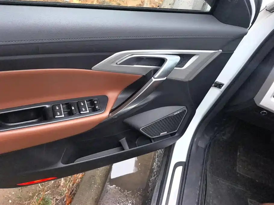 GEELY AUTOMOBILE BOYUE