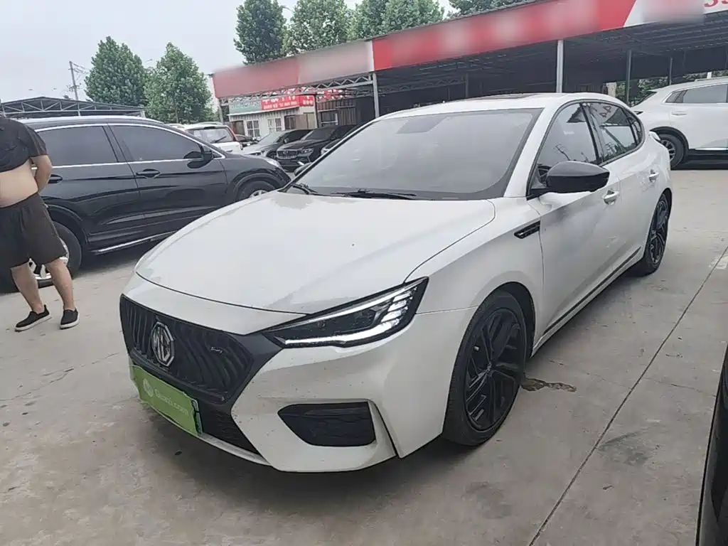 2021 MG 6 - zdjęcie 1 z 25
