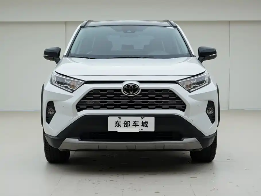 Toyota RAV4 — миниатюра 2