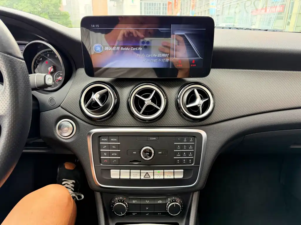 Mercedes-Benz GLA — миниатюра 18