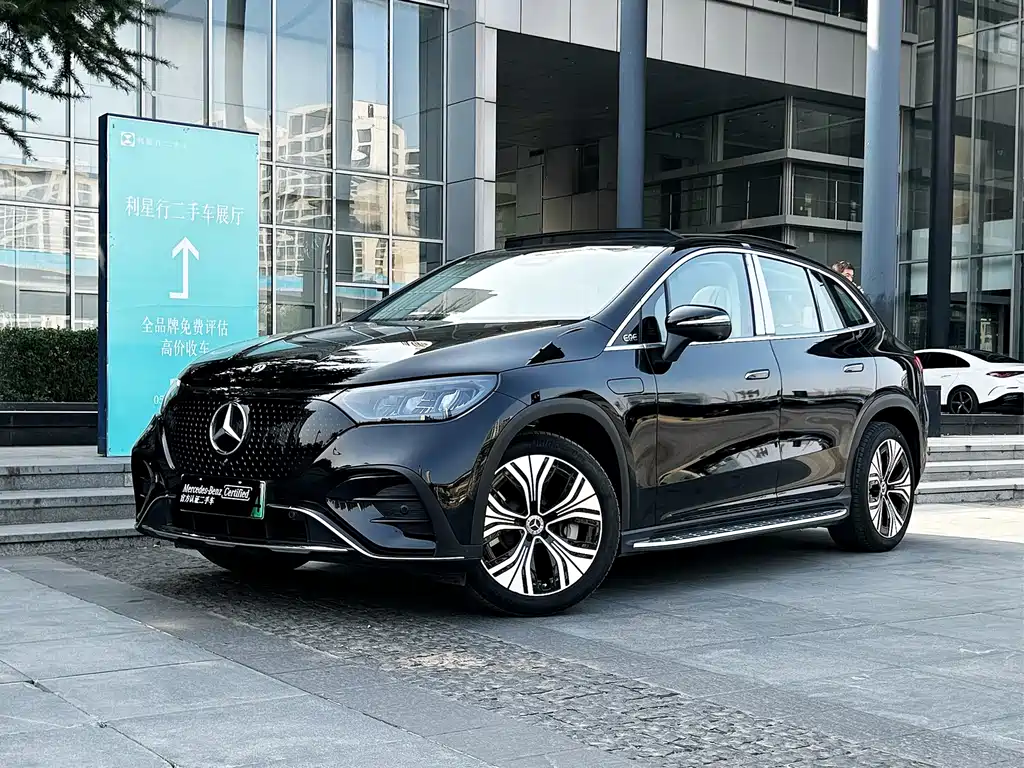 Mercedes-Benz EQE SUV