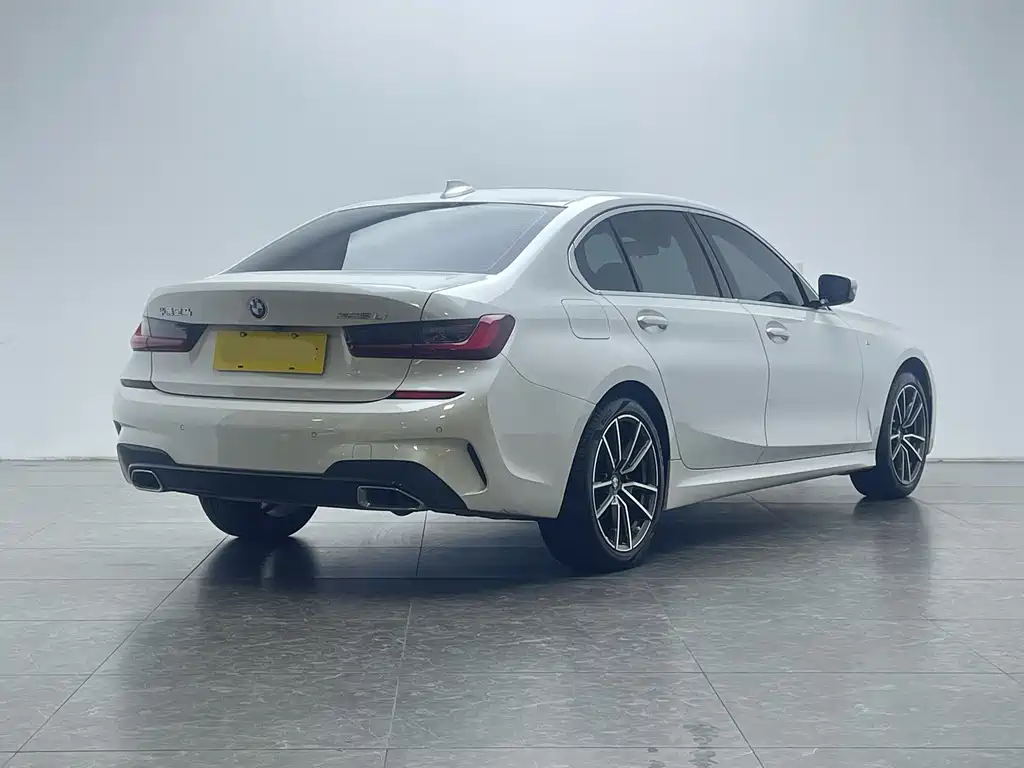 BMW 3 Series — миниатюра 3