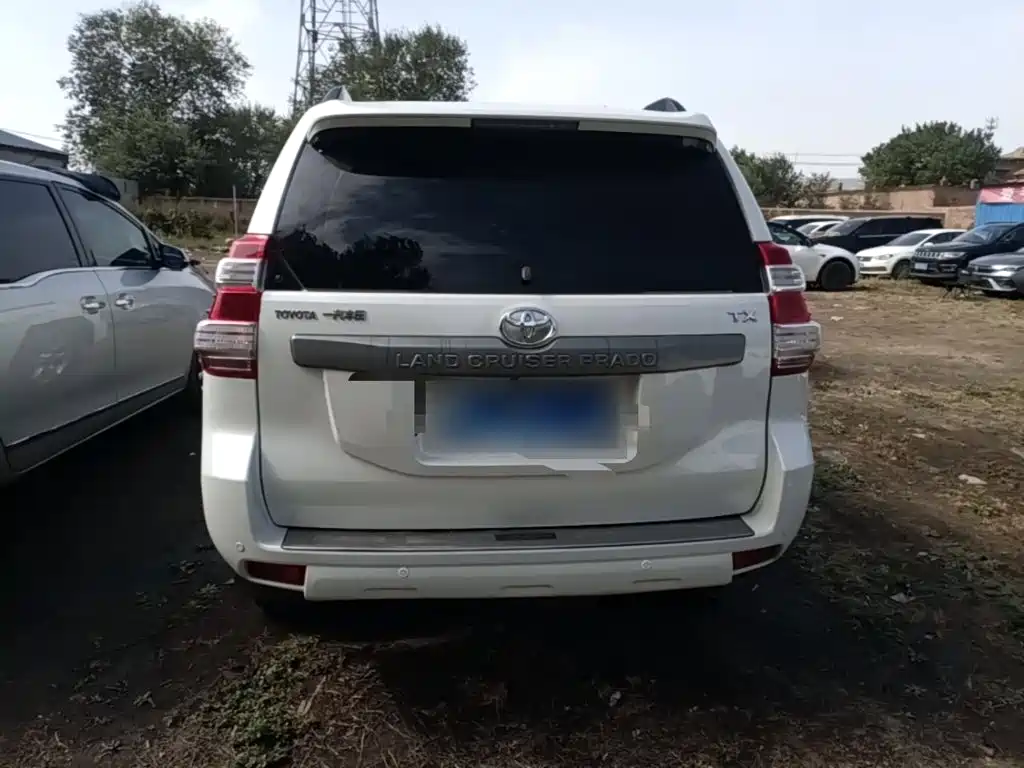 Toyota Prado — миниатюра 6