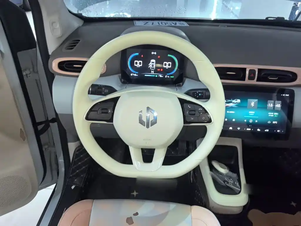 Leapmotor Leapmotor T03 — миниатюра 11