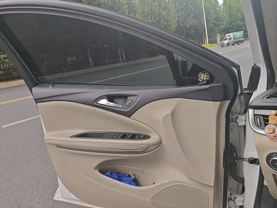 Buick Verano — миниатюра 7