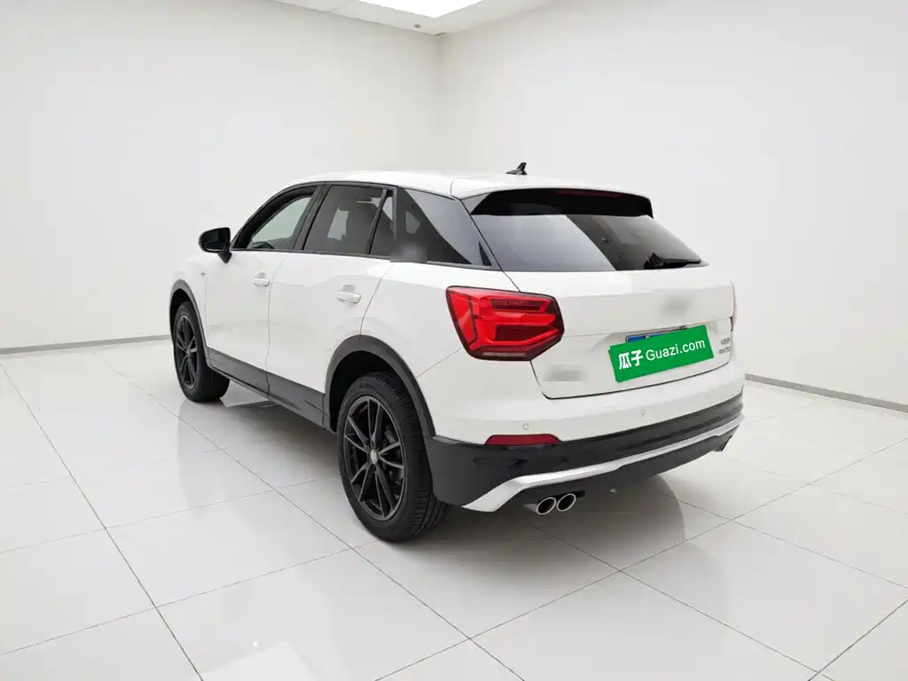 Audi Q2L — миниатюра 4