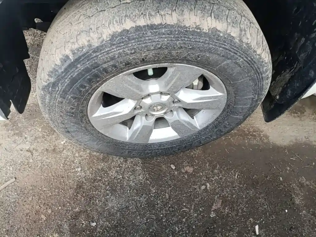 Toyota Prado — миниатюра 23