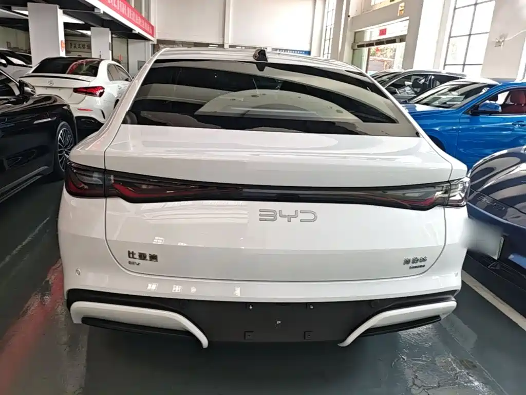 BYD Seal 06 — миниатюра 6