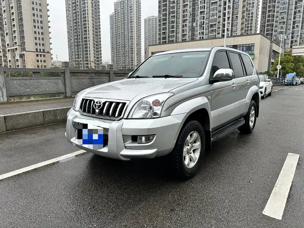 Toyota Land Cruiser Prado 2004 GX 2.7 AT