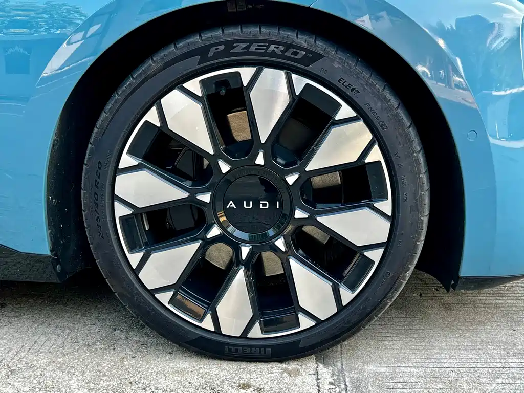 Audi E5 Sportback — миниатюра 12