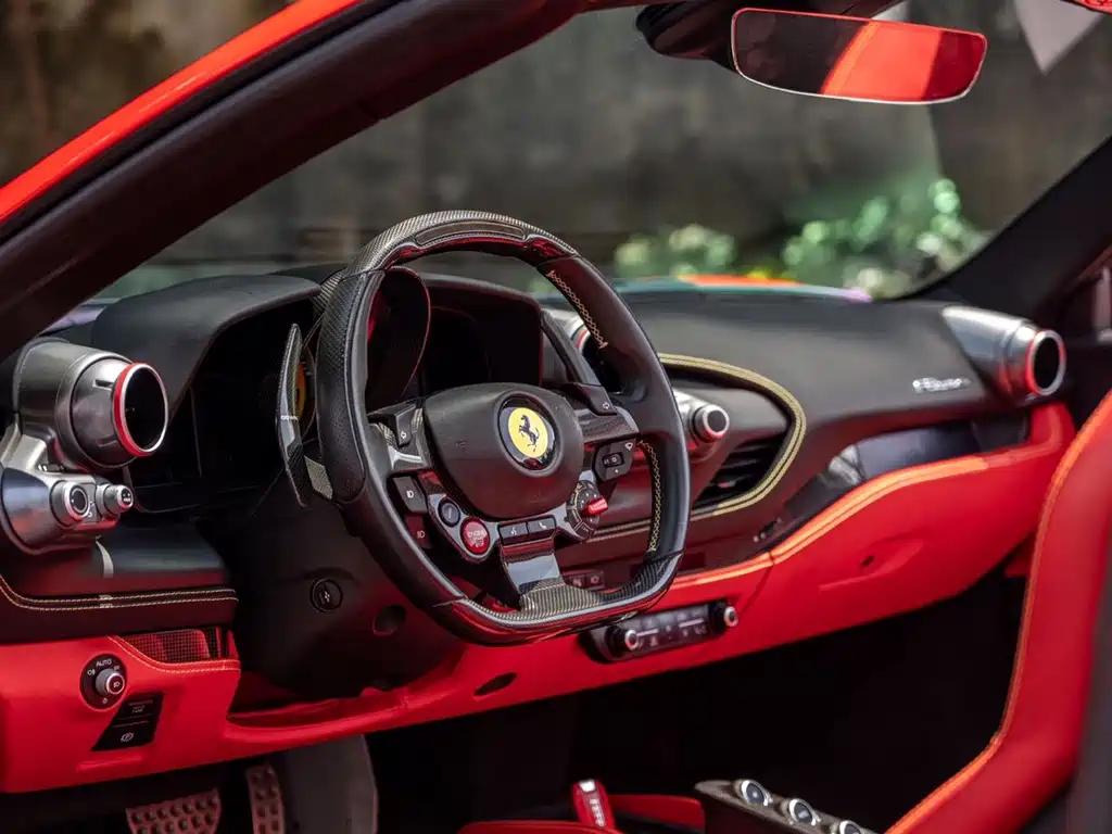 Ferrari F8 — миниатюра 8