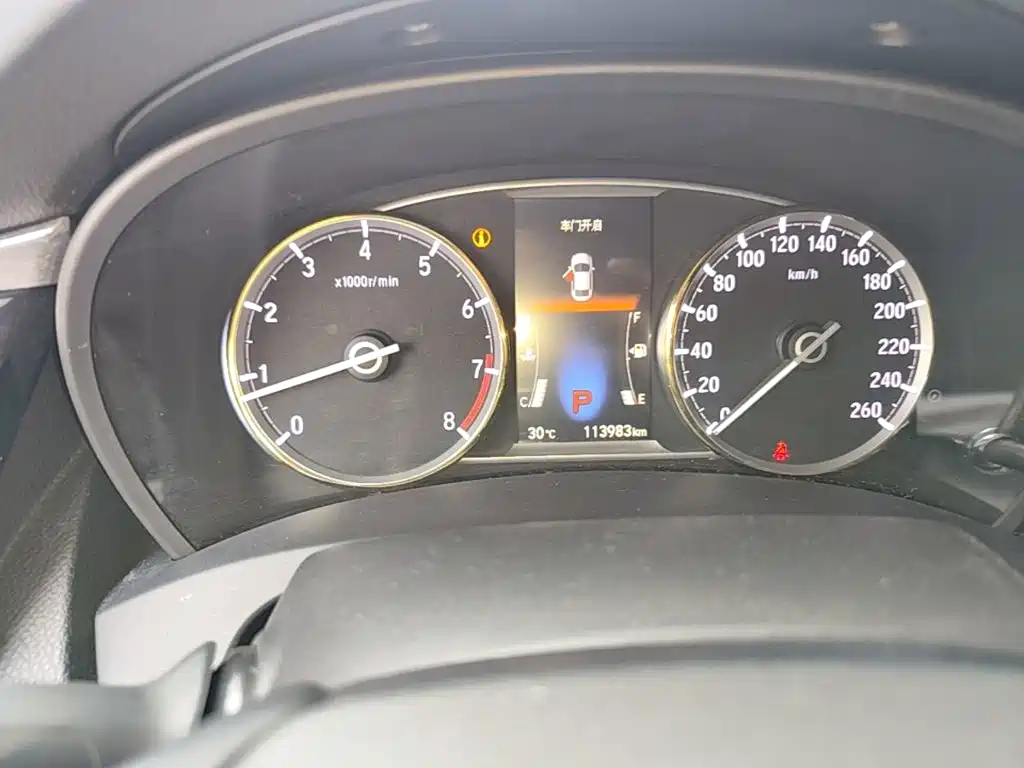 Honda Spirior 2015 2.4L Luxury