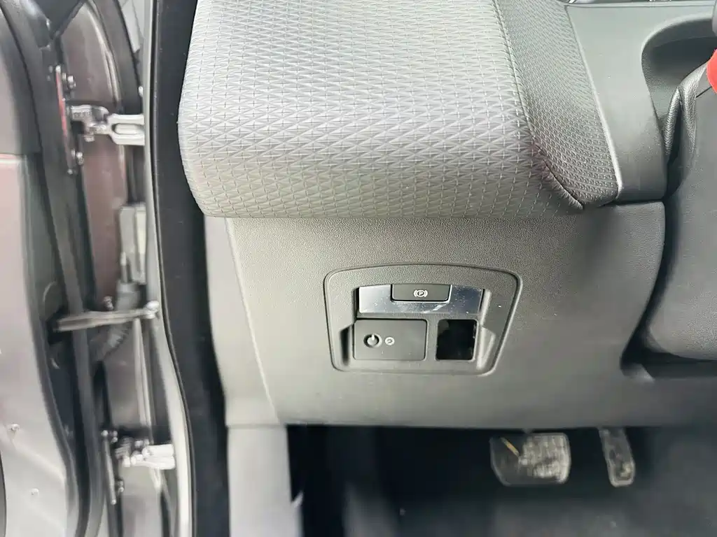 LAND ROVER RANGE ROVER STAR PULSE