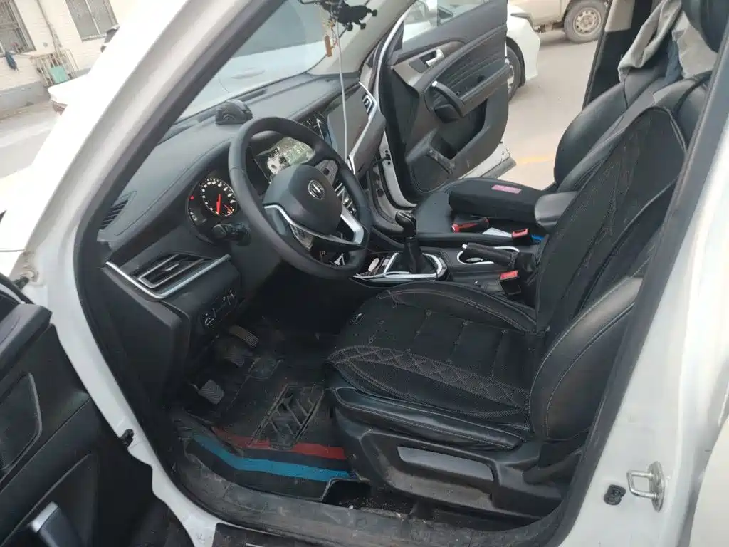 Changan CS35PLUS — миниатюра 8