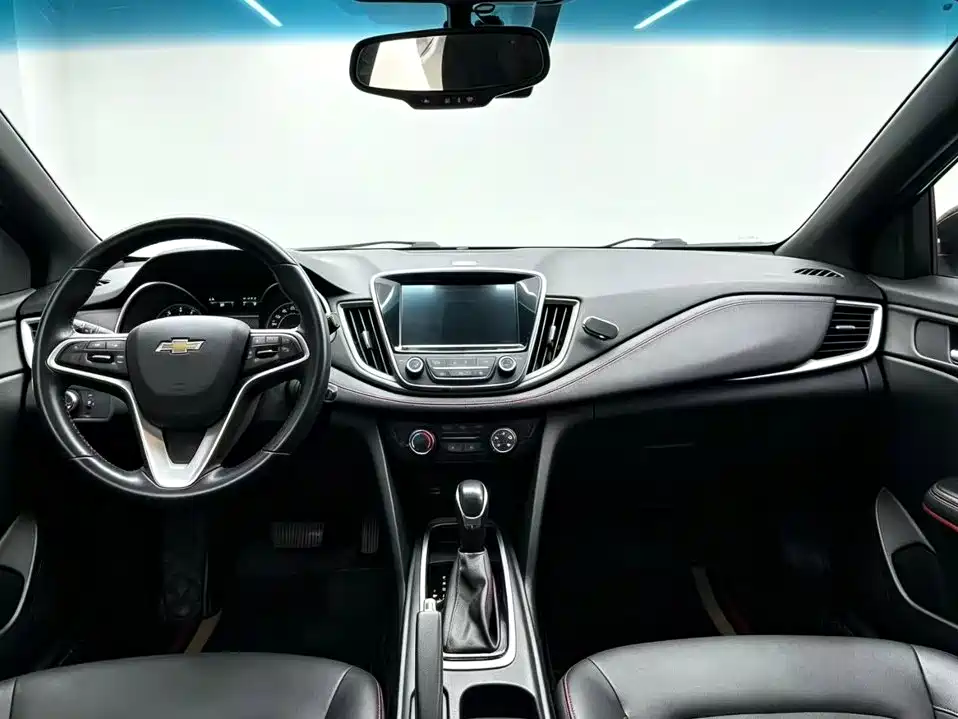 Chevrolet Monza — миниатюра 4