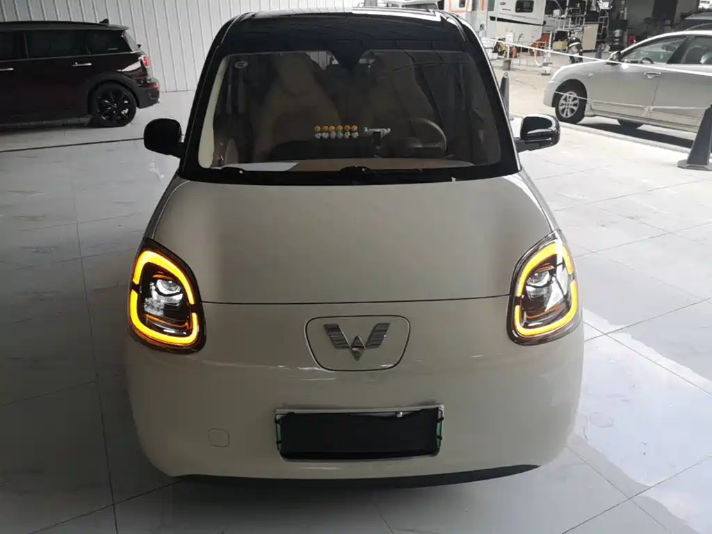 Wuling MINIEV — миниатюра 3