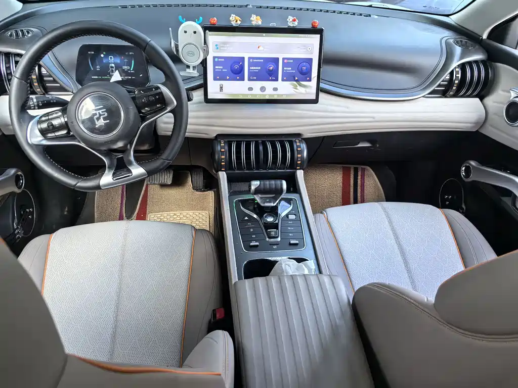 BYD Yuan Plus — миниатюра 10