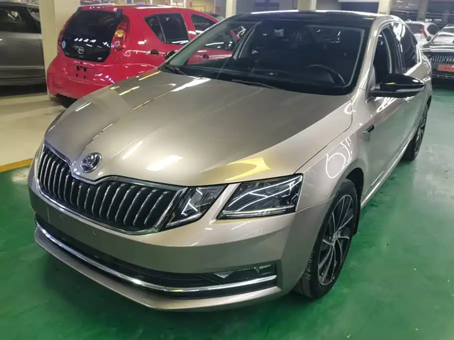 SKODA OCTAVIA
