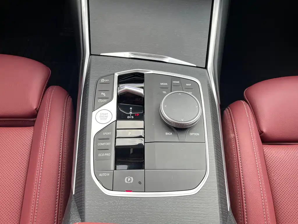 BMW 3 Series — миниатюра 12
