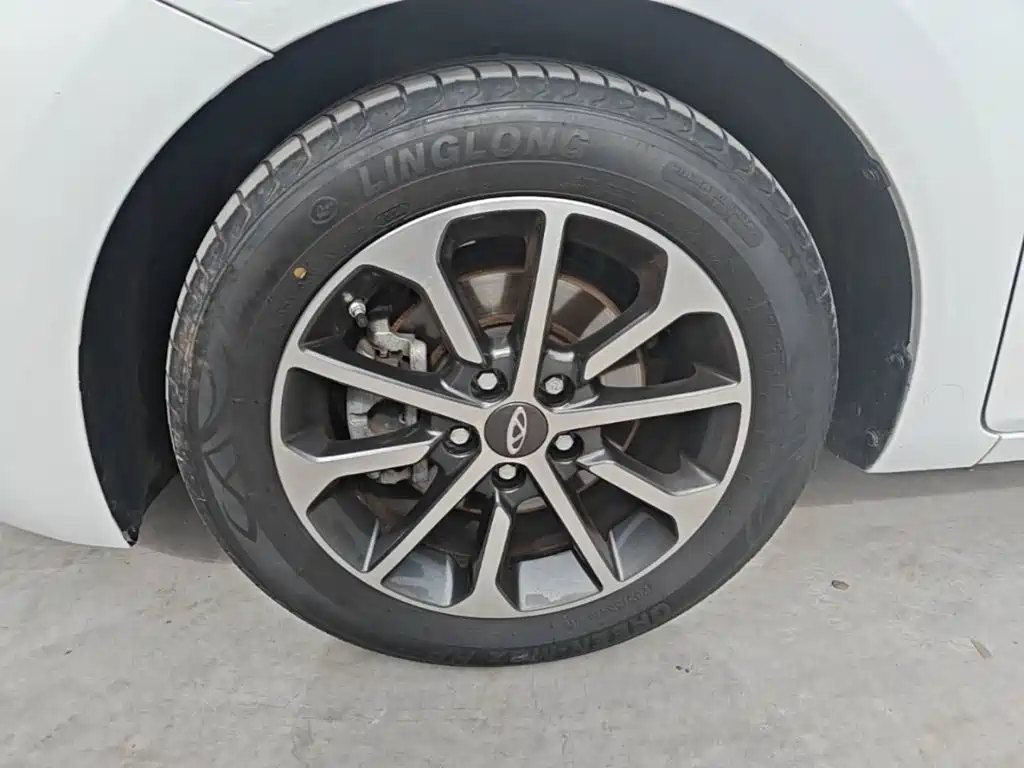 Chery Arrizo 5 — миниатюра 23