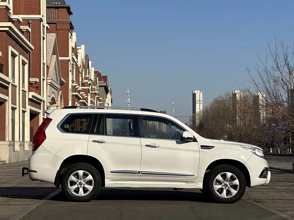 Haval H9 2015 2.0T Luxury 7 мест