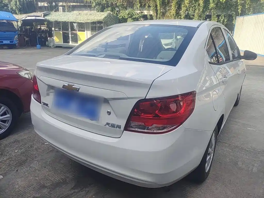 Chevrolet Sail — миниатюра 7