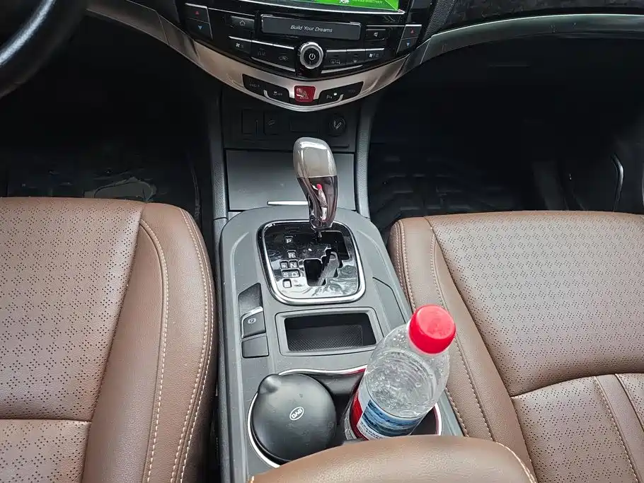 BYD S7 — миниатюра 16