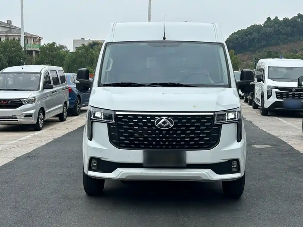 MAXUS V80 — миниатюра 6