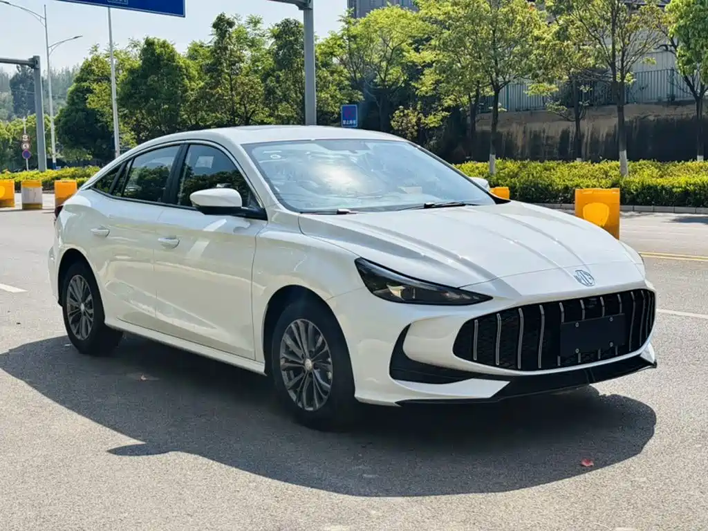 MG 5 2026 180DVVT Luxury