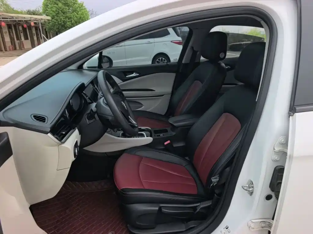 Buick Verano — миниатюра 15