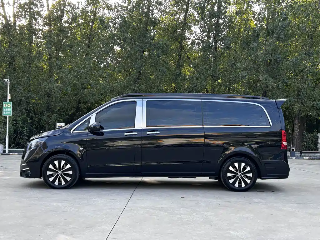 Mercedes-Benz Vito — миниатюра 7