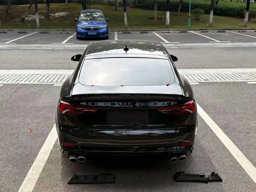 Audi A5 (Import) — миниатюра 12
