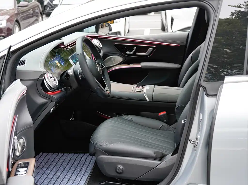 Mercedes-Benz EQS — миниатюра 10