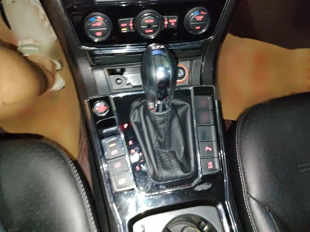 Volkswagen Passat — миниатюра 7