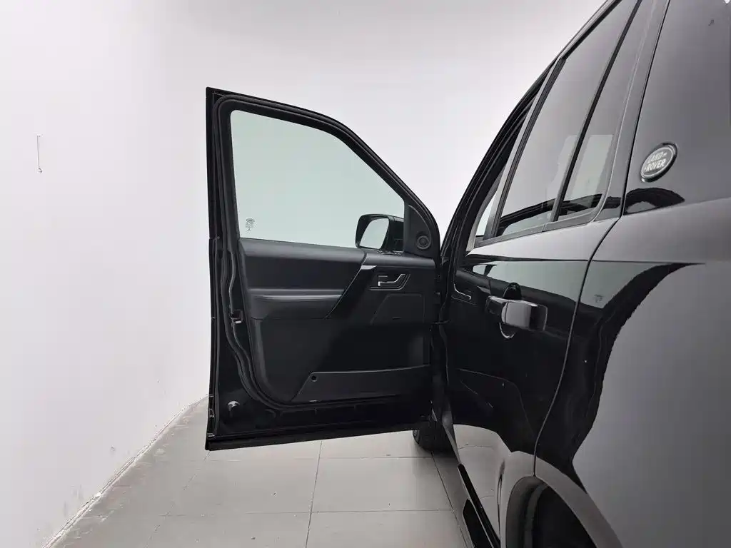 Land Rover Freelander 2 — миниатюра 8
