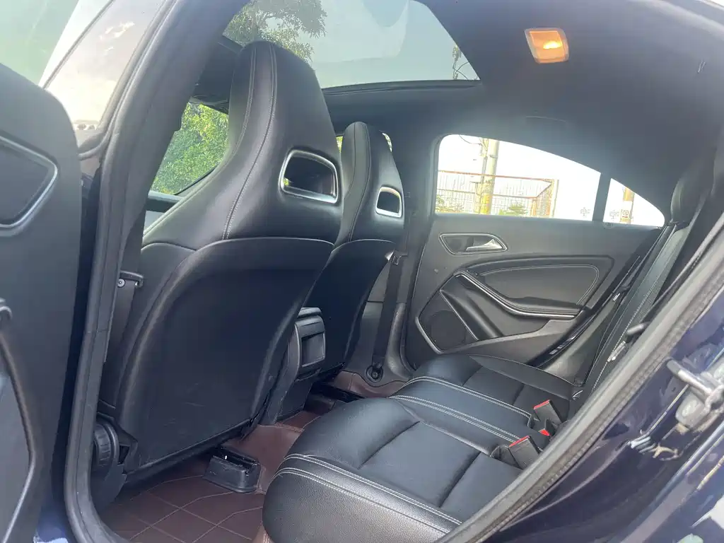 Mercedes-Benz CLA (Import) — миниатюра 9