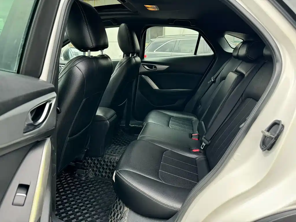 Mazda CX-4 — миниатюра 4