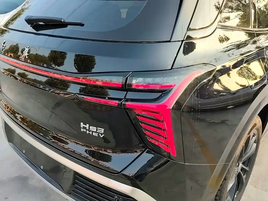 Hongqi Hongqi HS3 PHEV — миниатюра 8
