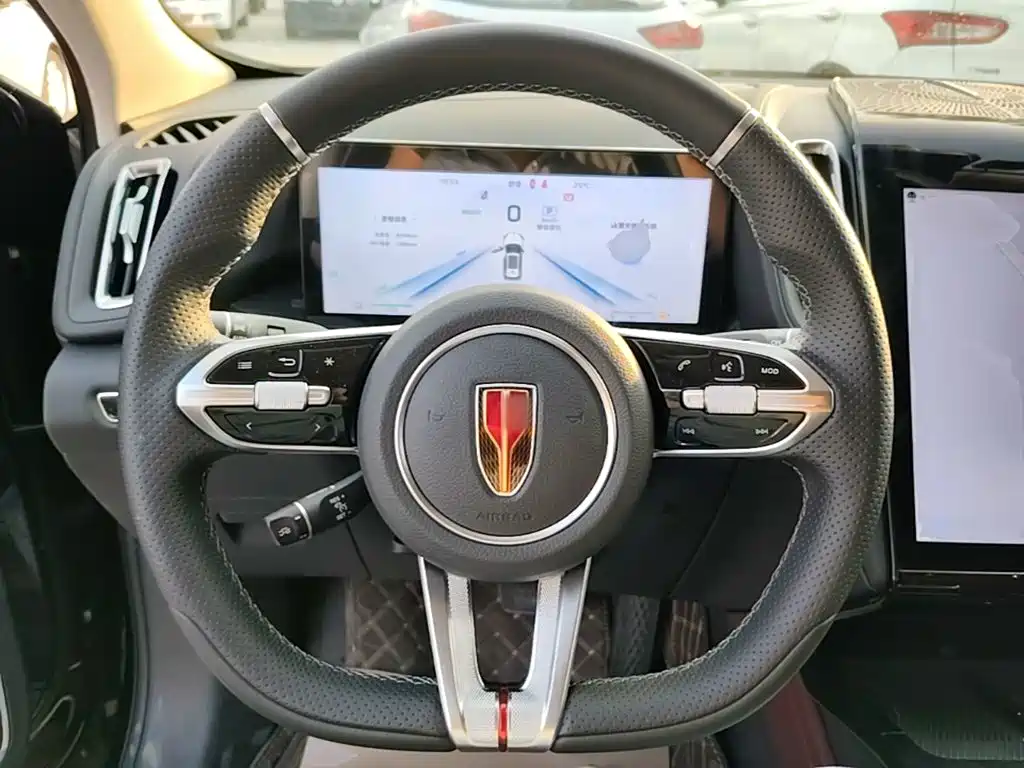 Hongqi Hongqi HS3 PHEV — миниатюра 11