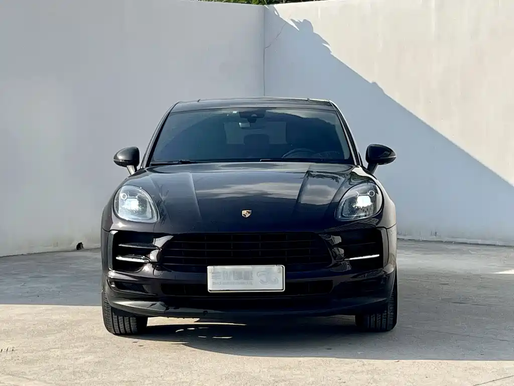 Porsche Macan — миниатюра 2