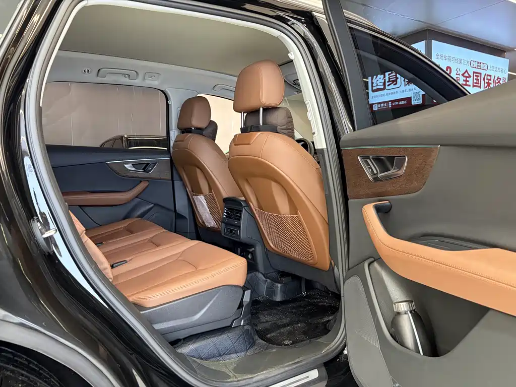 Audi Q7 — миниатюра 22